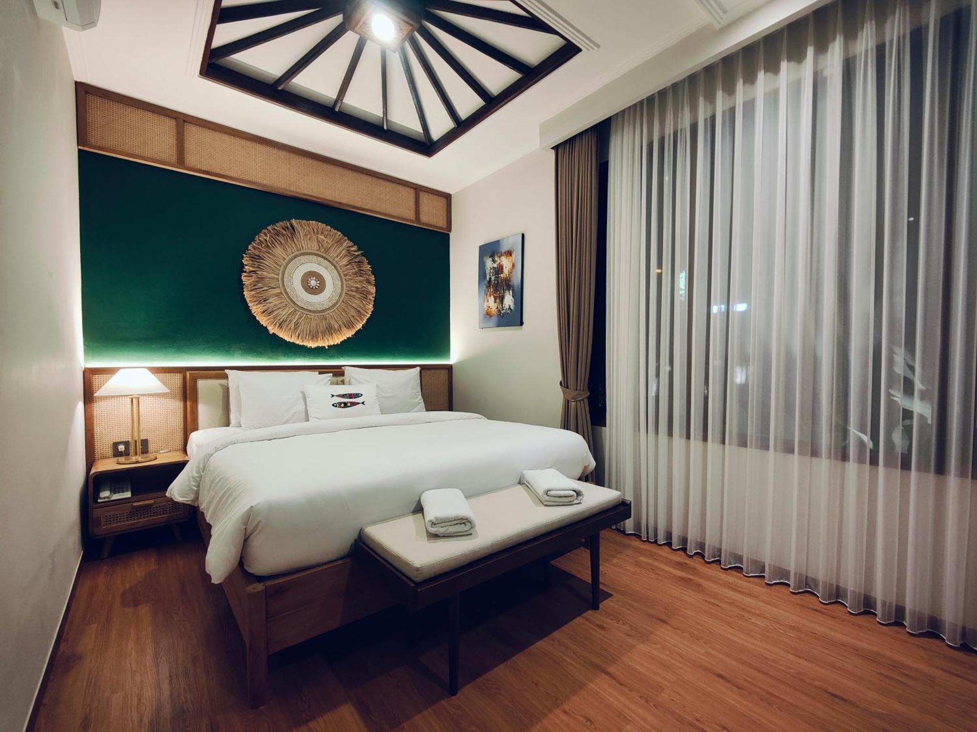 Rabasta Enjoy Kuta Hotel Кута Екстериор снимка